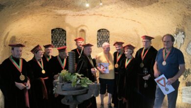 Capitale des vins de France pour un week-end 8 chahaignes intronisation avant