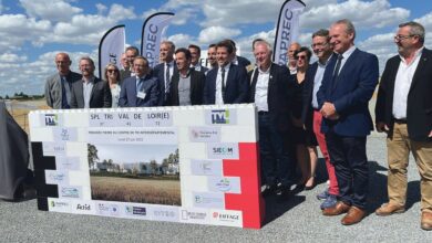 Tri Val de Loir(e) en construction 1 tous les acteurs de ce projet lors de la pose la premiere pierre avant