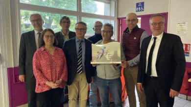 le trophee pour la saison 2023 2024 a ete attribue a lusv handball 1