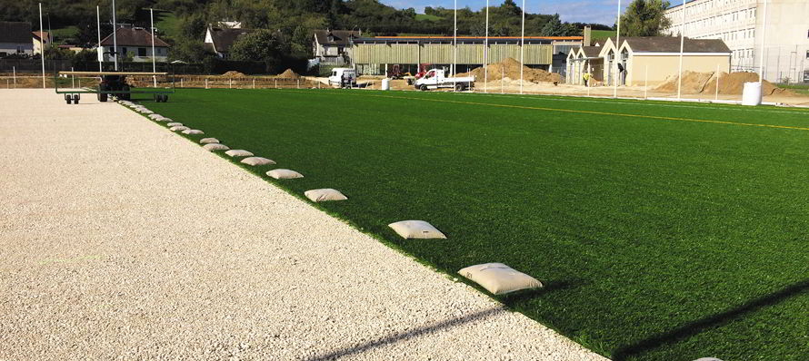 Terrain synthetique Vendome