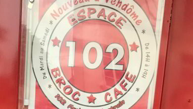 Un café bien dans l’air du temps 13 l’Espace 102 ; 102