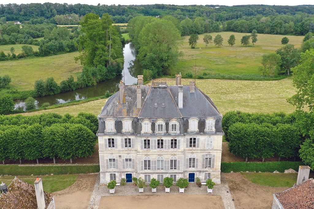 Au château de Meslay 1 Au château de Meslay
