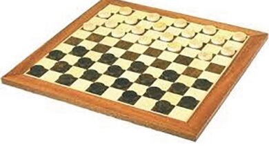 L’Ecole de jeu de dames place ses pions 8 jeu de dames ; Damier Vendômois