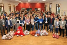 selommes remise de materiel et de trophee sportifs