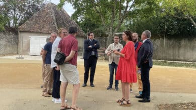 lors de la visite du chantier a lecole yvonne cholet 1