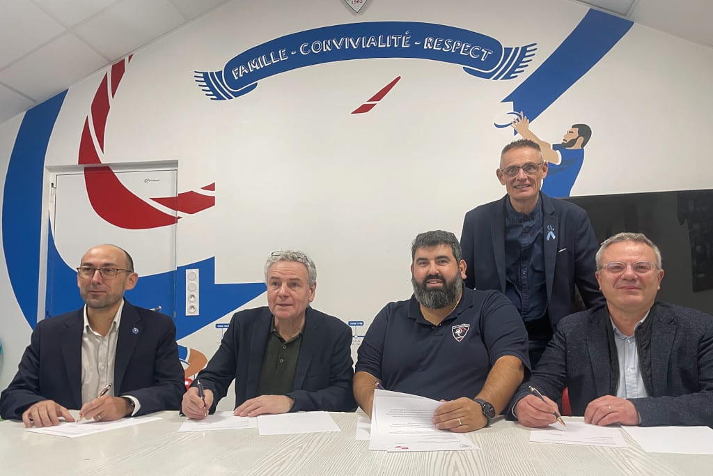 tous les signataires de cette convention 1